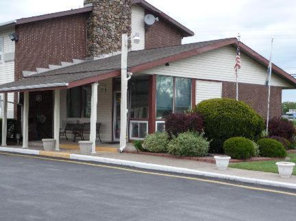 Budget Inn Batavia Zewnętrze zdjęcie