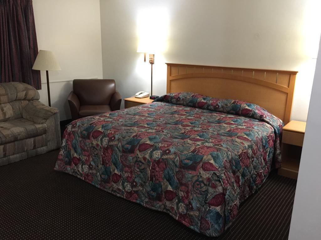 Budget Inn Batavia Zewnętrze zdjęcie