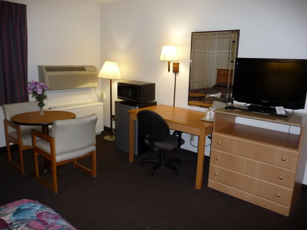 Budget Inn Batavia Zewnętrze zdjęcie